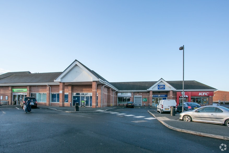 Yew Retail Park, Birmingham for sale - Primary Photo - Image 1 of 1