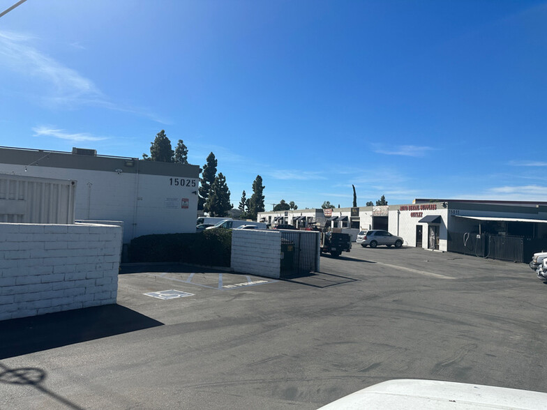 15025 Badillo St, Baldwin Park, CA for lease - Building Photo - Image 2 of 5