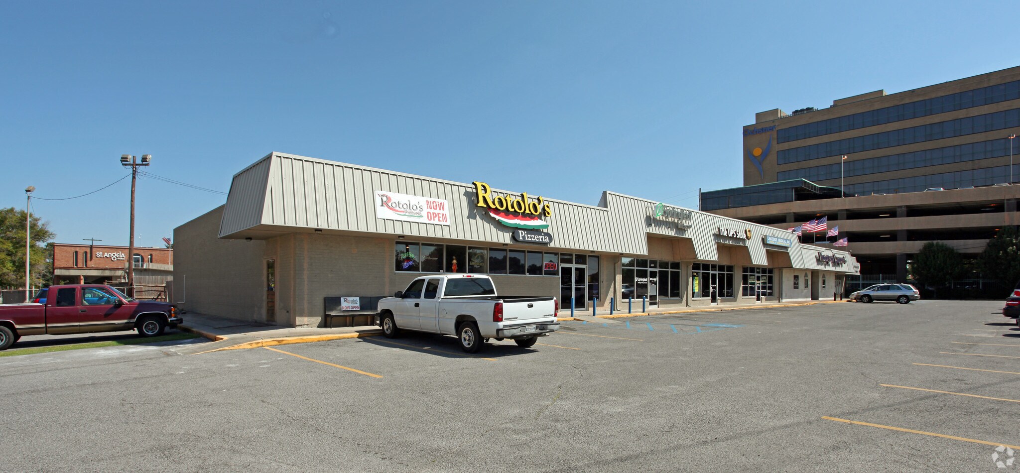 2105-2125 Veterans Memorial Blvd, Metairie, LA for sale Primary Photo- Image 1 of 1