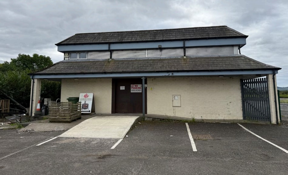 Turfhills, Kinross for lease - Primary Photo - Image 1 of 3