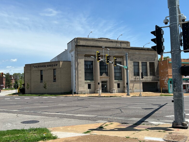 2604 S Jefferson Ave, Saint Louis, MO for sale - Building Photo - Image 2 of 6