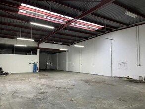 240 Rue Helene Boucher, Buc for lease Interior Photo- Image 2 of 3