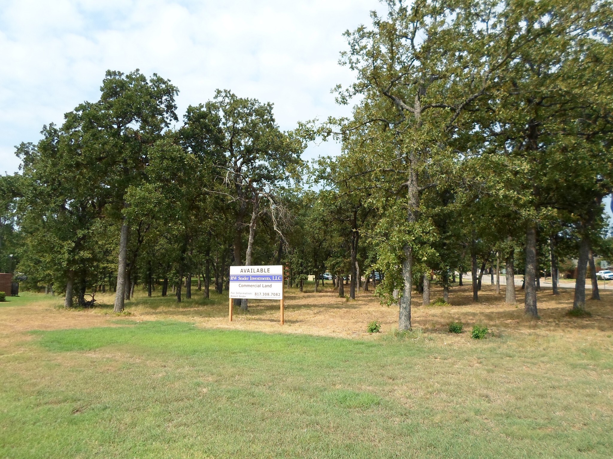 2000 Brookhollow Plaza Dr, Arlington, TX for sale Building Photo- Image 1 of 1