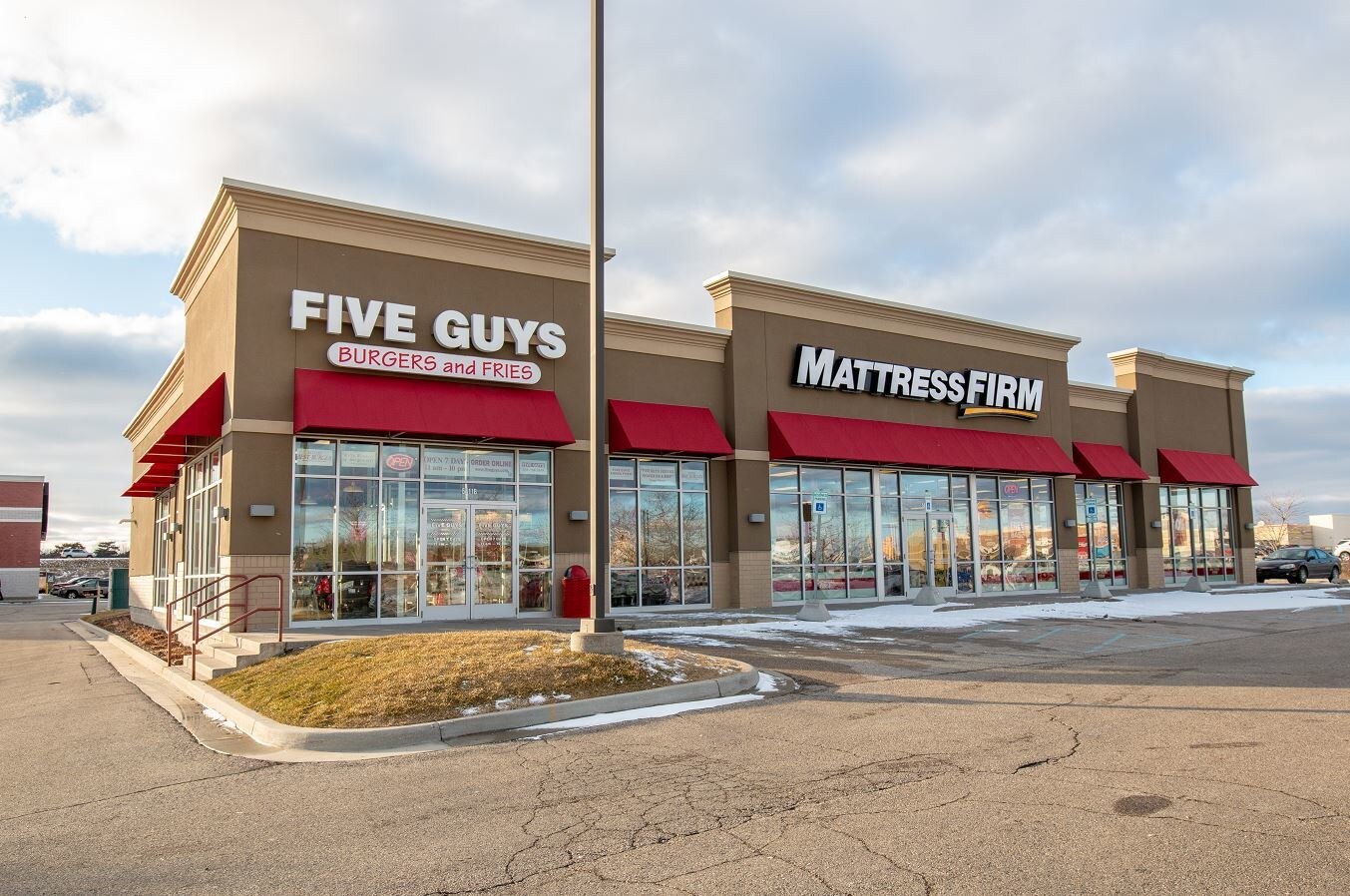 5411 S Harvey St, Muskegon, MI for sale Building Photo- Image 1 of 1