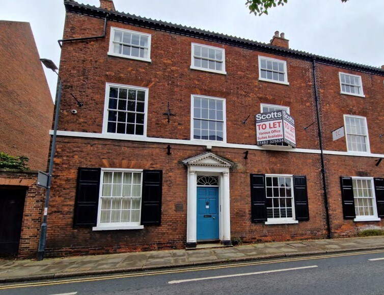 74 Lairgate, Beverley, HU17 8EU Office for Lease