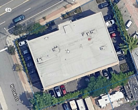 4900 Hempstead Tpke, Farmingdale, NY for lease - Building Photo - Image 1 of 1