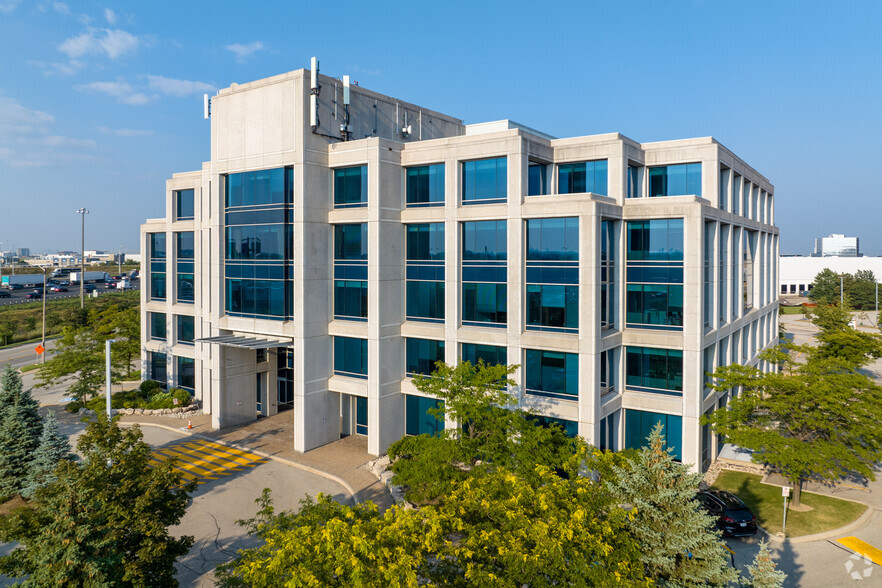 5450 Explorer Dr, Mississauga, ON for lease - Building Photo - Image 2 of 7