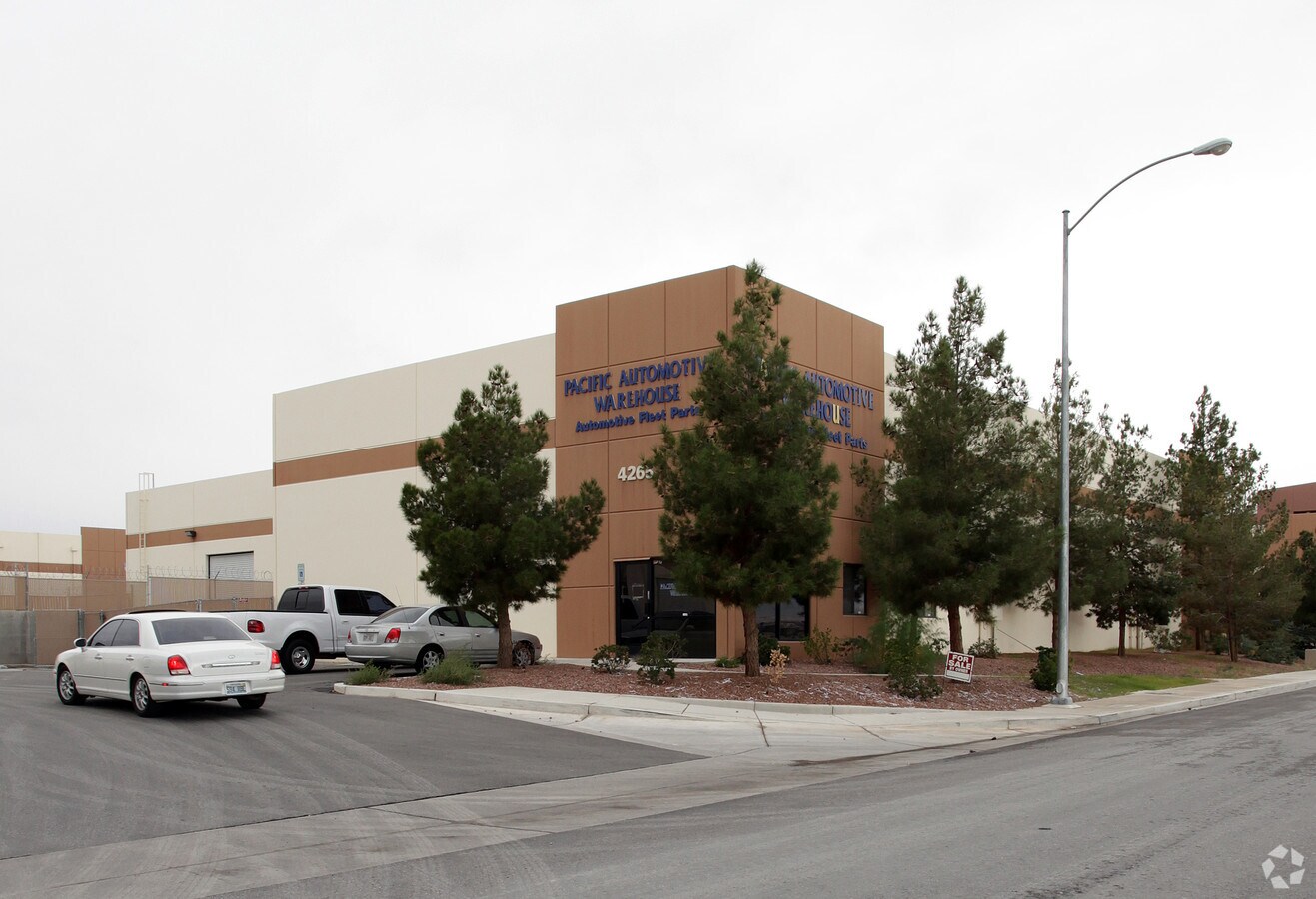 4265 W Post Rd, Las Vegas, NV 89118