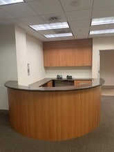 2200 W 3rd St, Los Angeles, CA for lease Interior Photo- Image 1 of 14