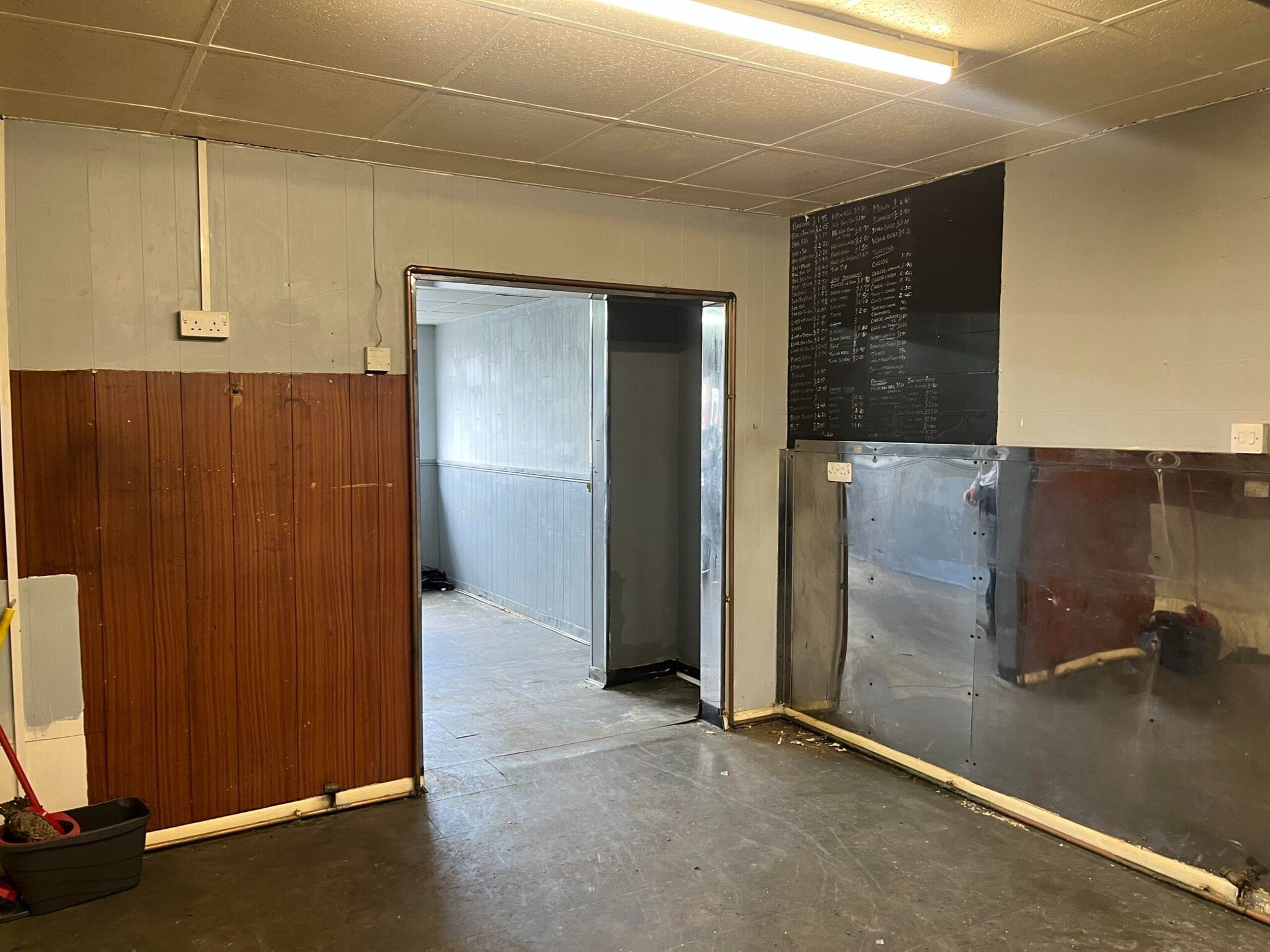 4-8 Hicks St, Sheffield for lease Interior Photo- Image 1 of 4