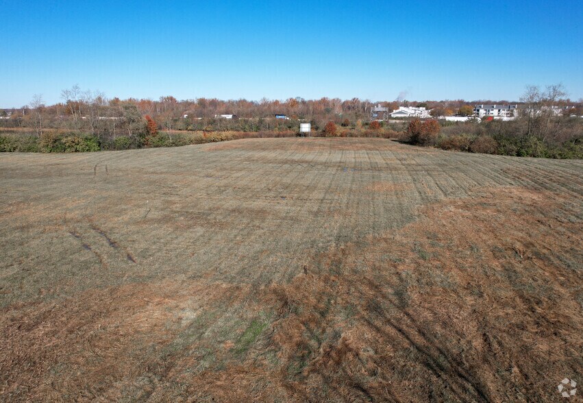 5110 E 82nd St, Indianapolis, IN for sale - Building Photo - Image 2 of 4