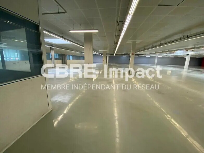 Flex in Genlis for sale - Building Photo - Image 2 of 8
