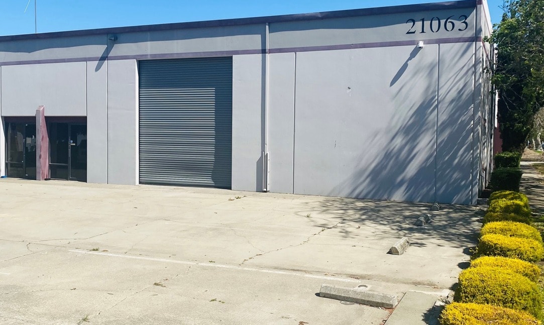 21063 Cabot Blvd, Hayward, CA for sale Primary Photo- Image 1 of 1