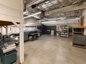 High-Visibility Retail/Office + Warehouse - Commercial Real Estate