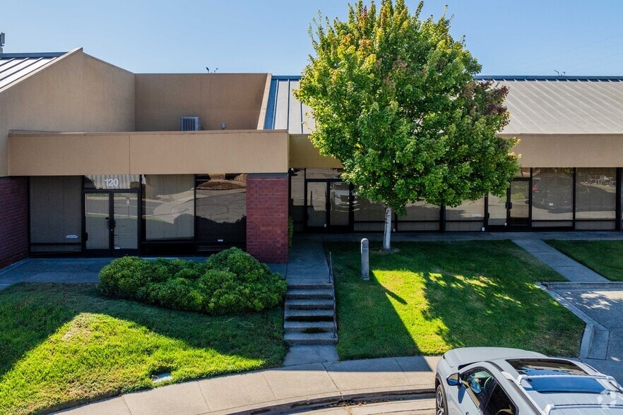 999 Andersen Dr, San Rafael, CA for lease - Building Photo - Image 2 of 3