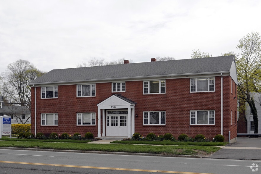3380 Main St, Stratford, CT for lease - Building Photo - Image 1 of 14