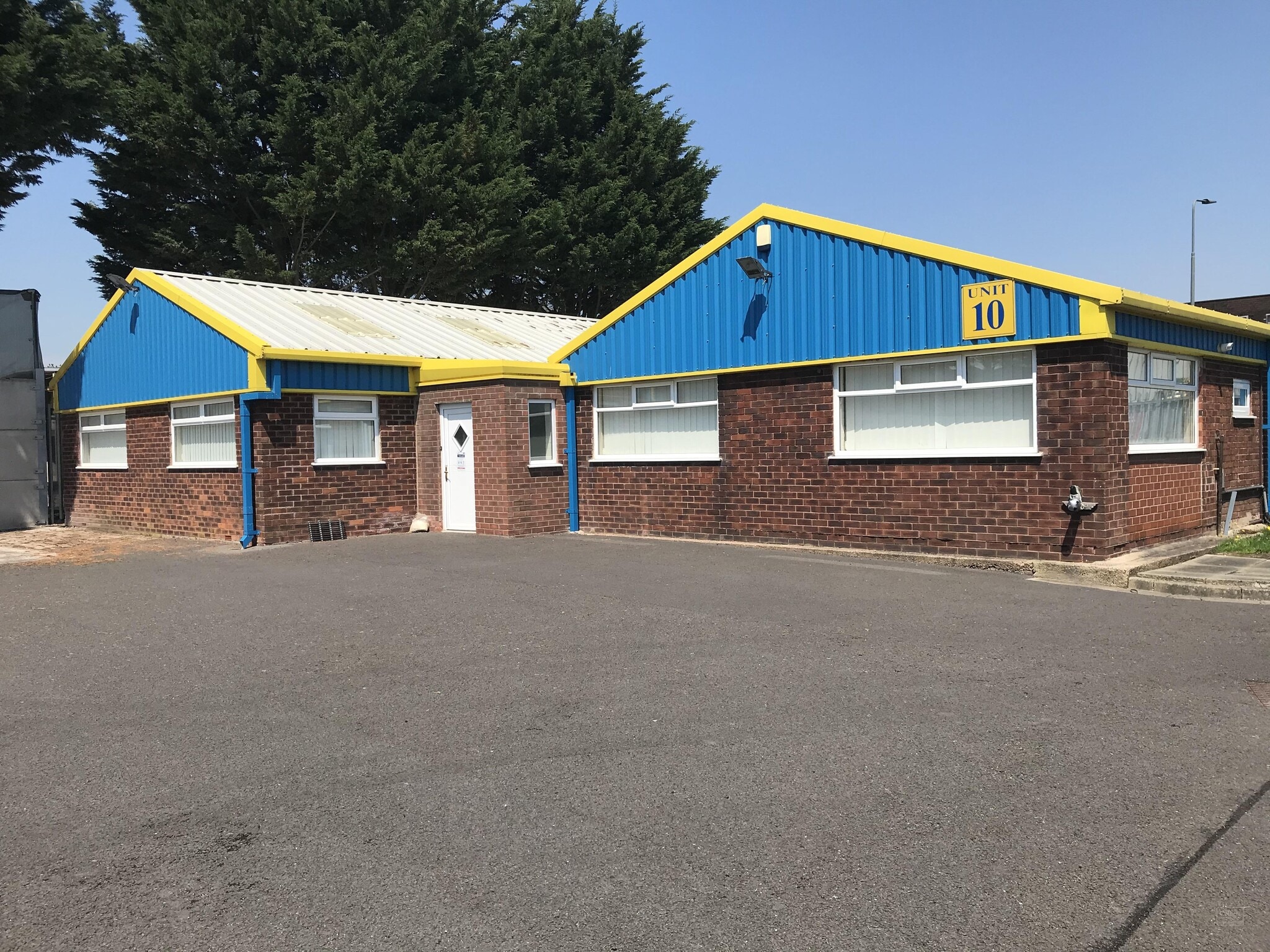 Kennedy Rd, Manchester for sale Primary Photo- Image 1 of 1