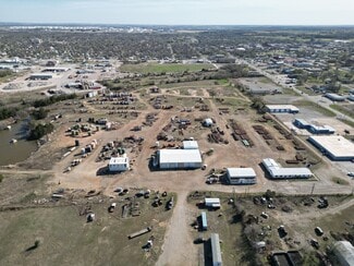 More details for 601 E Pine St, Cushing, OK - Industrial for Sale