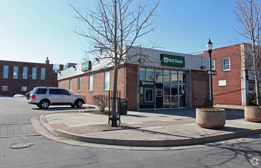 17 Center Pl, Dundalk, MD 21222 Retail for Sale