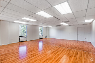 7700 Little River Tpke, Annandale, VA for lease Interior Photo- Image 1 of 3