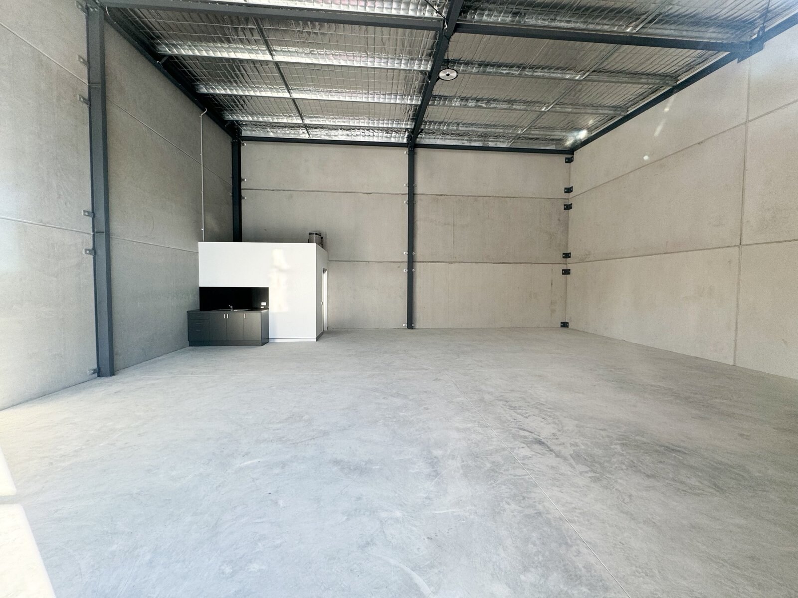 13 - 1 Shearwater Dr, Taylors Beach for lease Interior Photo- Image 1 of 1