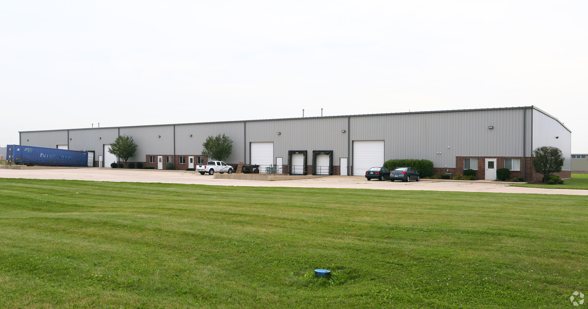 405 Comanche Cir, Harvard, IL for lease Building Photo- Image 1 of 5