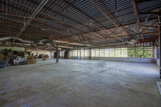 3333 E Camelback Rd, Phoenix, AZ for lease Interior Photo- Image 2 of 2