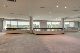 26 Century Blvd, Nashville, TN for lease Interior Photo- Image 1 of 17