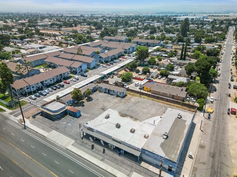 25899 E Base Line St, Highland, CA for sale - Building Photo - Image 3 of 12