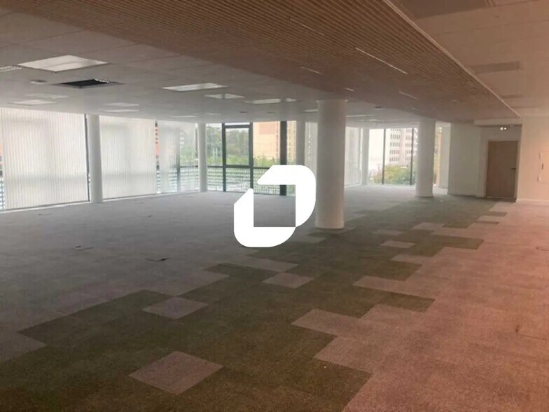 26 Rue De La Villette, Lyon for lease - Building Photo - Image 2 of 12