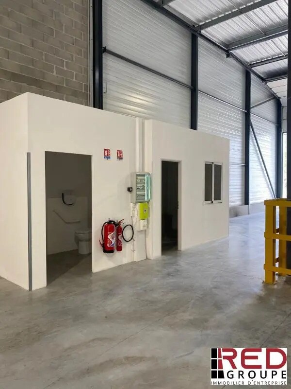 Industrial in Signes for lease Building Photo- Image 1 of 6