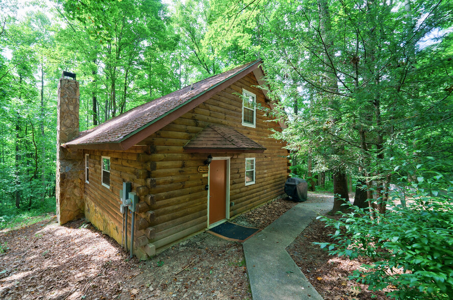 520 Alleghany Spur Rd, Traphill, NC 28685 - The Daniel Boon and Lincoln ...