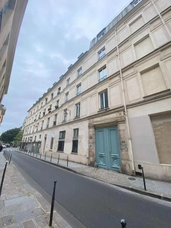 Office in Paris for lease Building Photo- Image 1 of 9