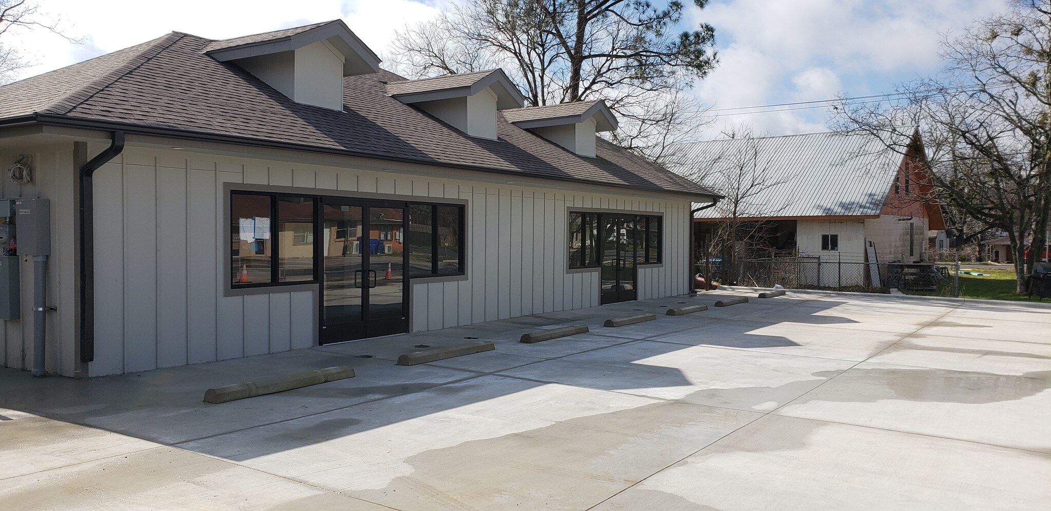 105 W Brenham St, Elgin, TX for sale Building Photo- Image 1 of 1