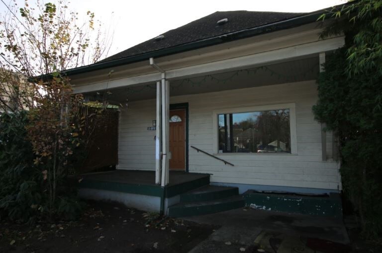 2812 SE Powell Blvd, Portland, OR for sale Primary Photo- Image 1 of 1