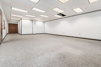 68 W Church St, Newark, OH for lease Building Photo- Image 2 of 2