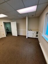 537 Ritchie Hwy, Severna Park, MD for lease Interior Photo- Image 2 of 5