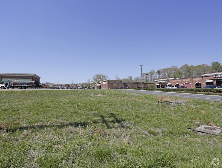 2516 Cuthbertson Rd, Waxhaw, NC 28173