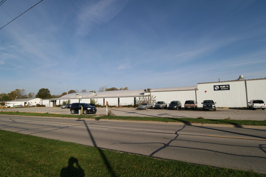 1000 Auburn Dr, Auburn, IN for sale - Building Photo - Image 1 of 1