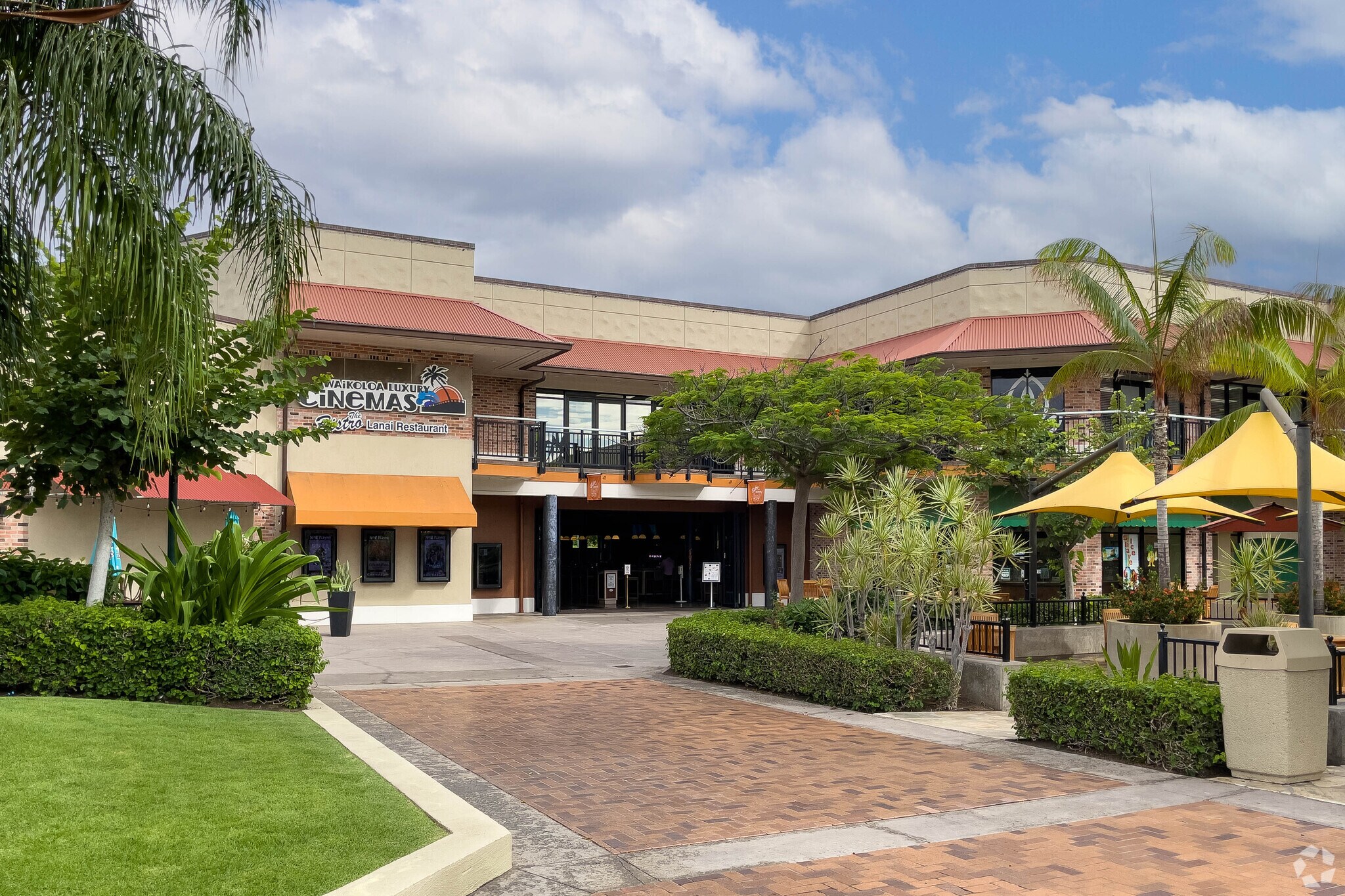 Waikoloa Beach Dr, Waikoloa, HI 96738 Queens' MarketPlace