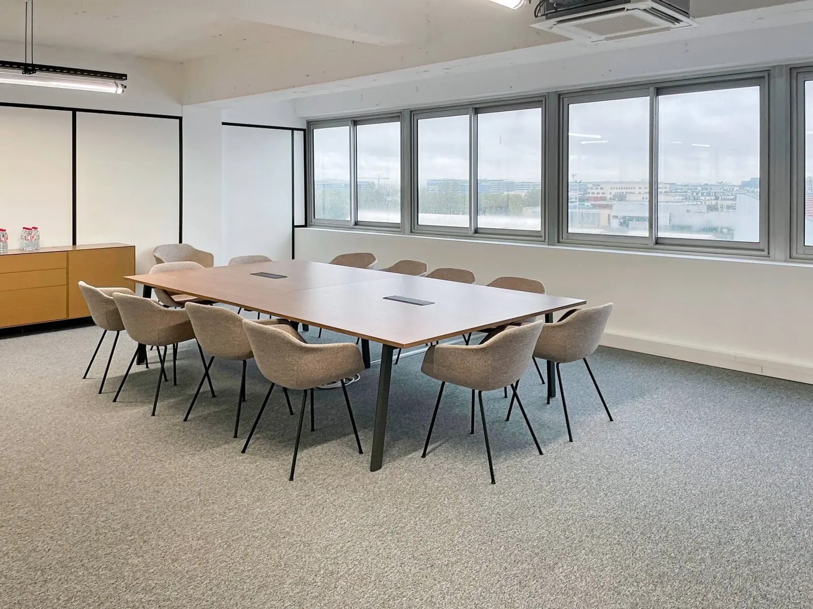 Flex in Nanterre for sale Interior Photo- Image 1 of 5