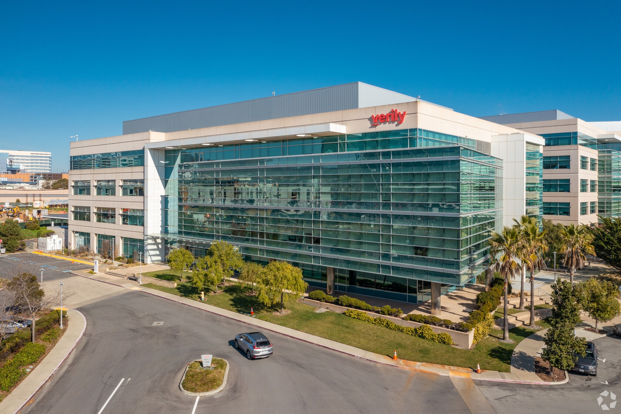 249 E Grand Ave, South San Francisco, CA for lease Primary Photo- Image 1 of 6