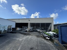 4318 S Manhattan Ave, Tampa FL - Warehouse