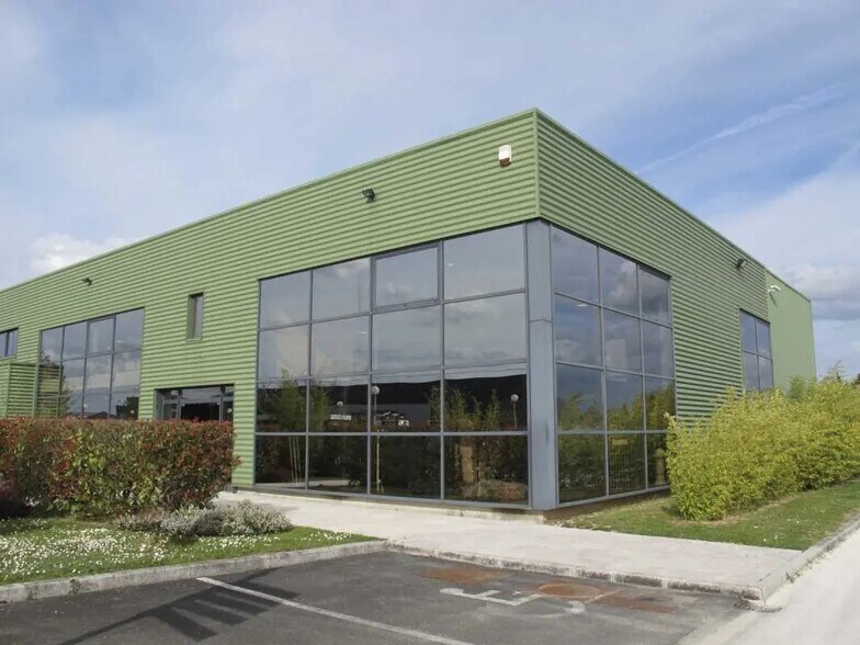 Flex in Olivet for lease - Building Photo - Image 2 of 17