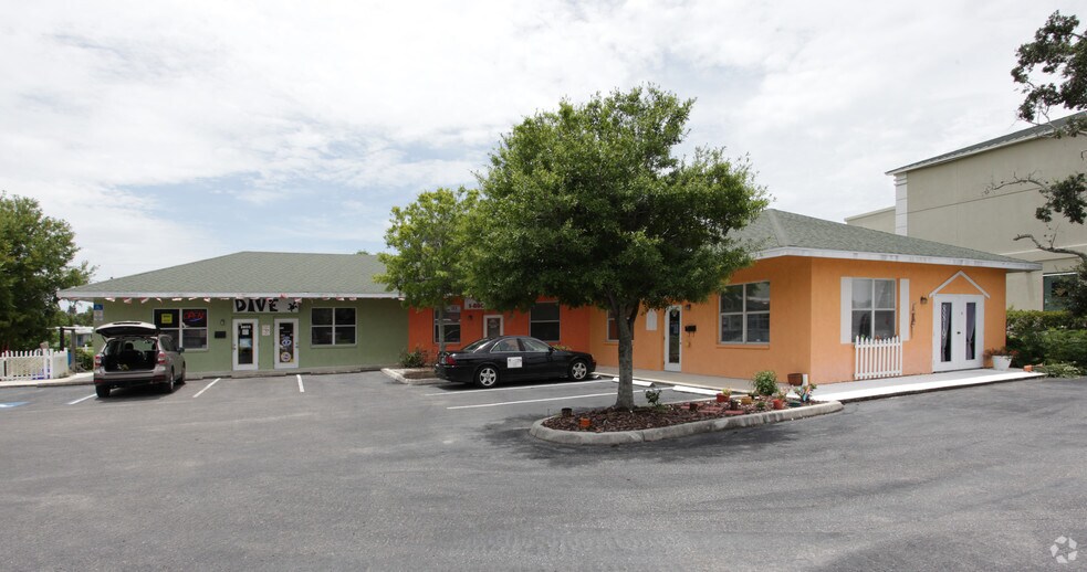8803-8819 Cortez Rd, Bradenton, FL for sale - Primary Photo - Image 1 of 1