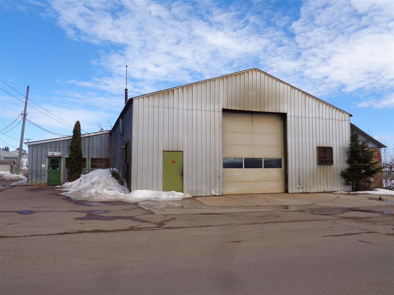 107 E 3rd St, Baraga, MI for sale Primary Photo- Image 1 of 1