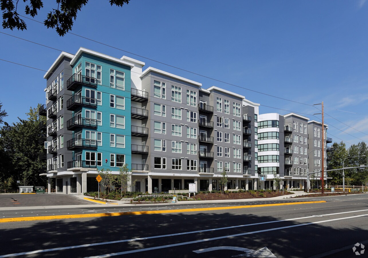 17634 NE Union Hill Rd, Redmond, WA 98052