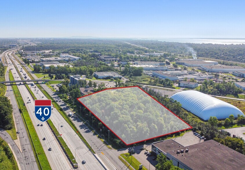 Hwy TransCanada, Baied'Urfé, QC H9X 3P1 Land for Sale