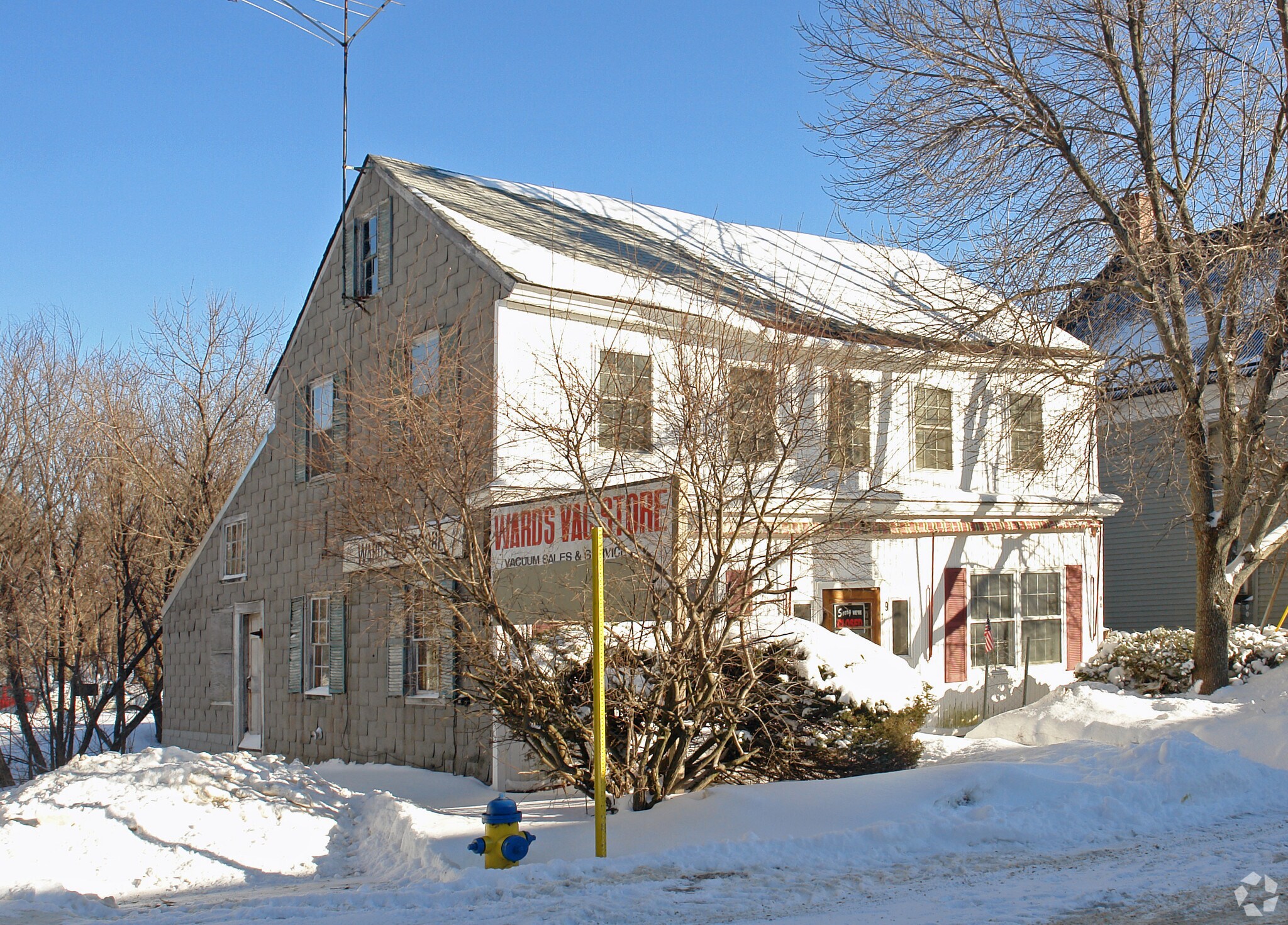 9 Union St, Winthrop, ME for sale Primary Photo- Image 1 of 1