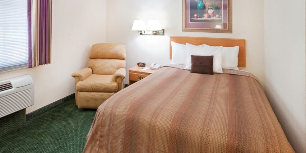 315 E Rieck Rd, Tyler, TX for sale - Interior Photo - Image 1 of 1